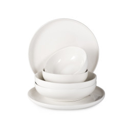 Set of dinnerware 6 items...