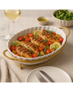 Servēšanas trauks uz metāla...