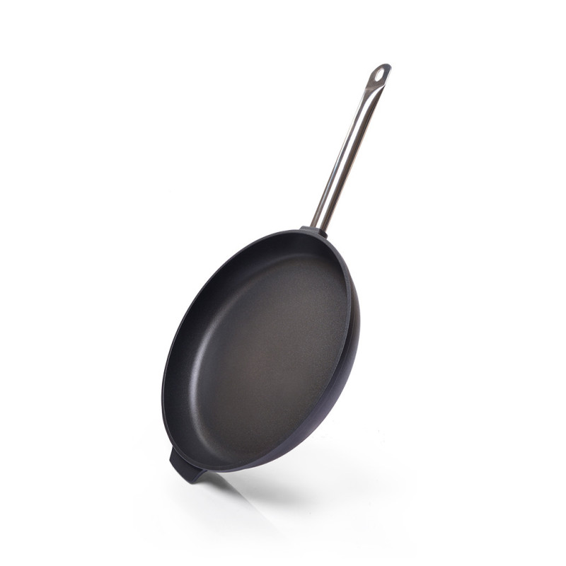 Frying pan FISSMAN PRO 32x5.4 cm (aluminium with non-stick coating)