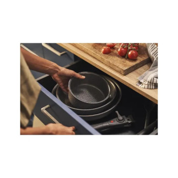 Pannu 24 un 28cm un mērču katla 16cm kompl. ar noņemamu rokturi