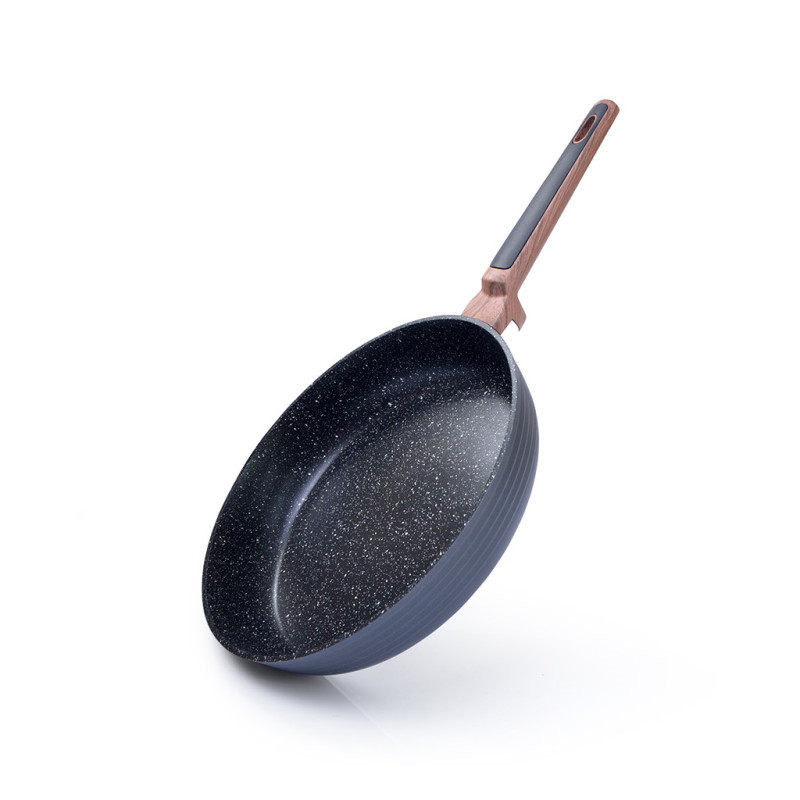 Frying pan DIAMOND 28x6.0 cm (aluminium with non-stick coating)