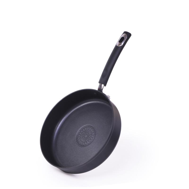 Deep frying pan REINA 24x6 cm with induction bottom