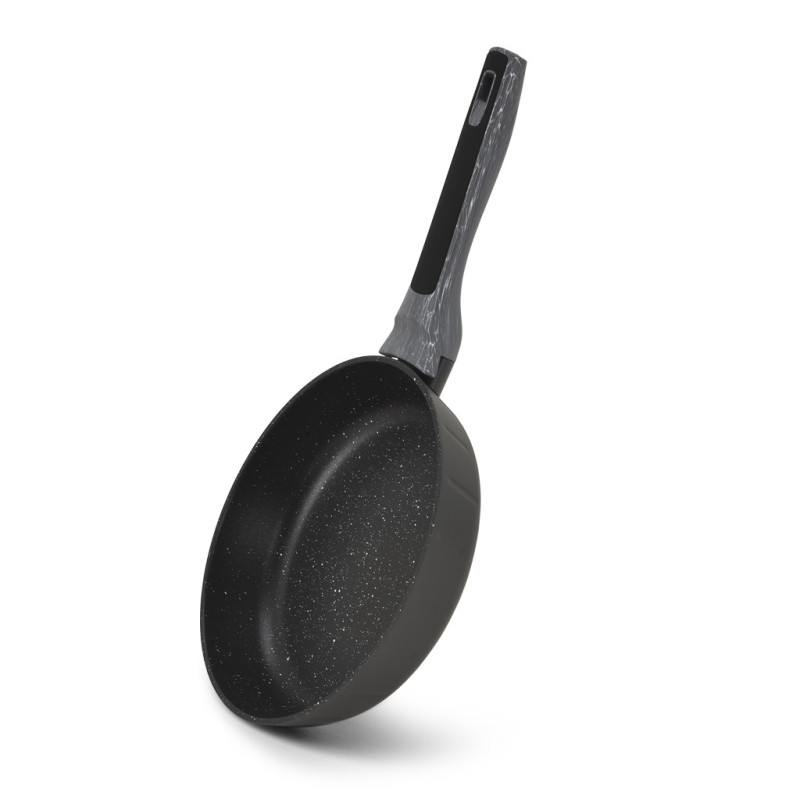 Frying pan STELLA 28x5.8 cm with induction bottom