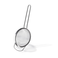 Strainer 20 cm with handle...