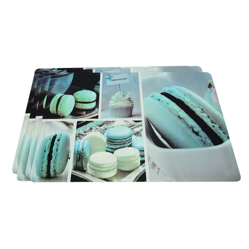 Set of 4 printed placemats 43.5x28.5 cm (0657)