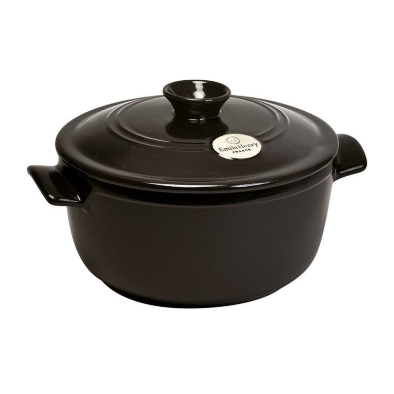 Šviežios pilkosios spalvos katelis