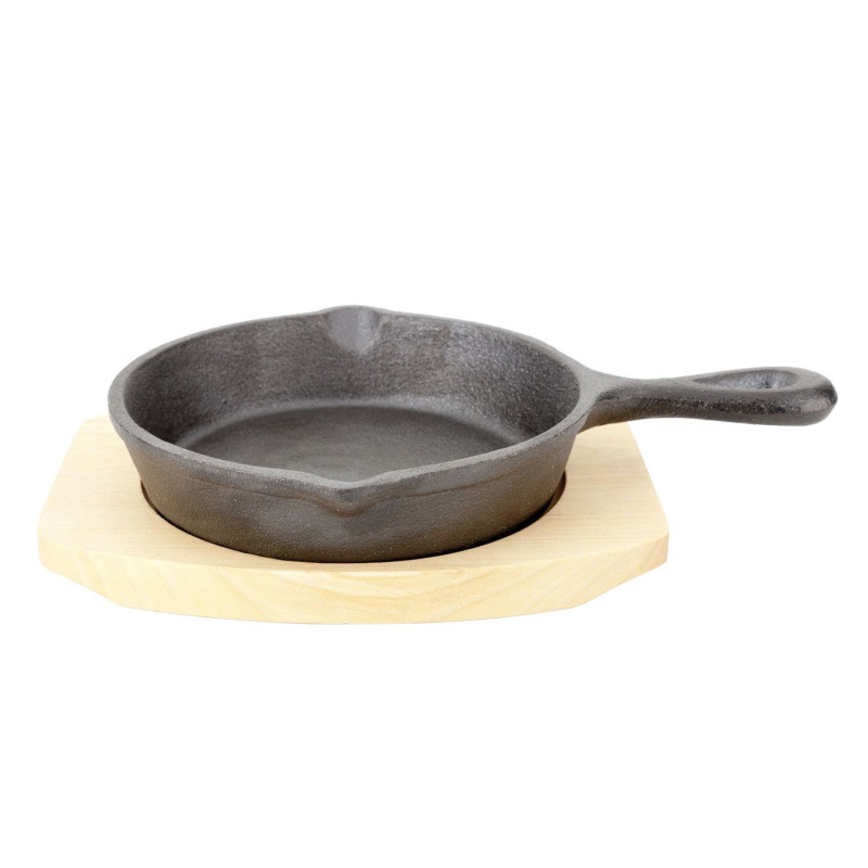 Pan with handles on a wooden pad D13.5cm