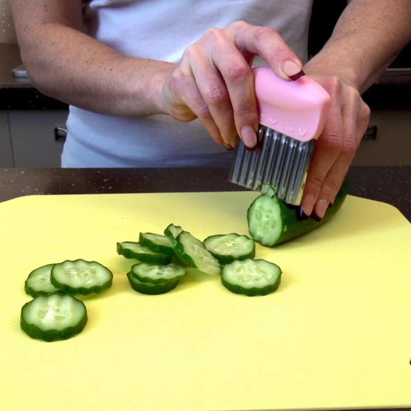 Wavy cutter (stainless steel) (24 pcs per display box)